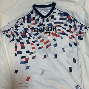 Bandit Men's Multicolor Graphic Shirt